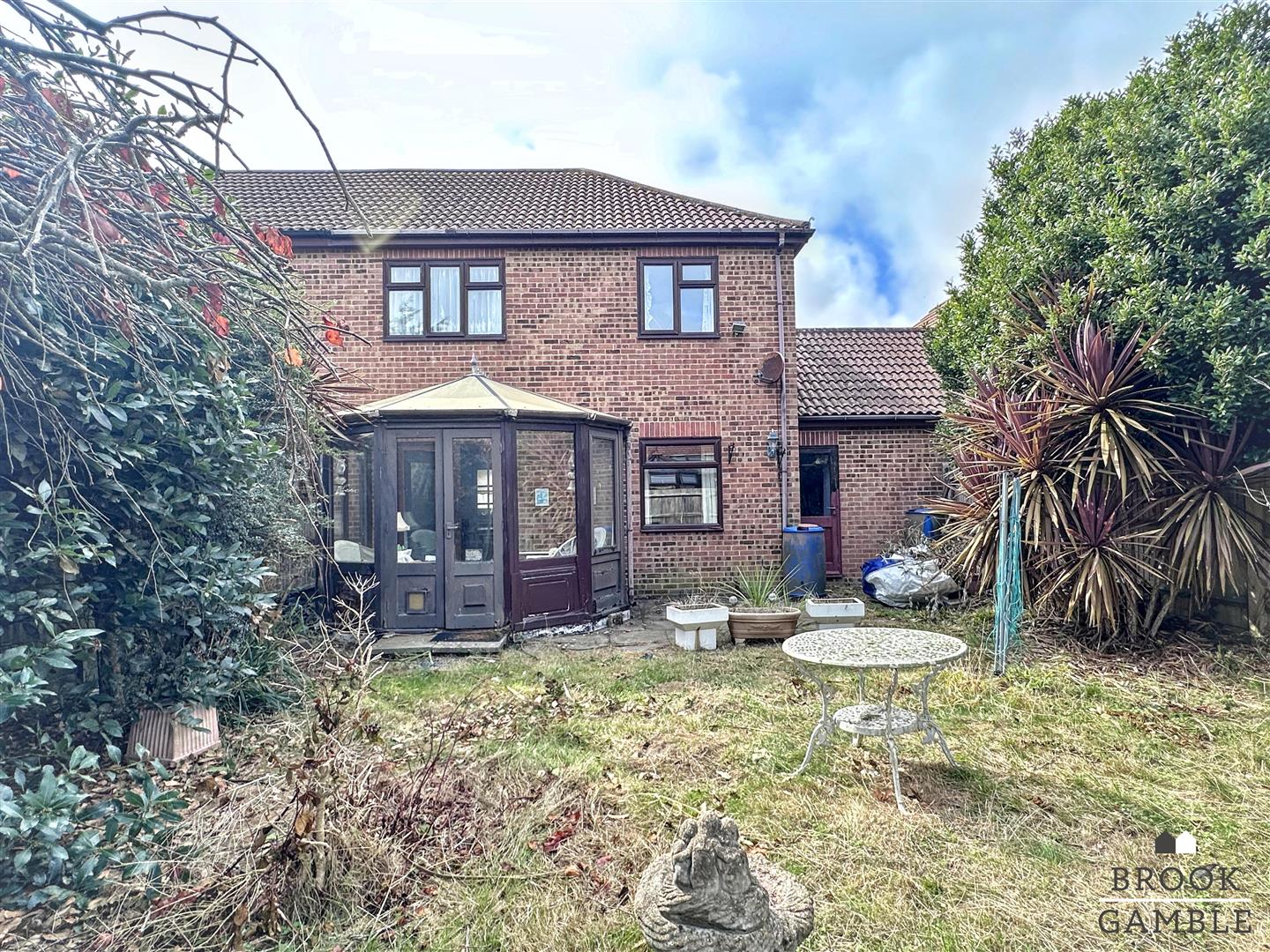 3 Bedroom House. Schofield Way in Eastbourne,  17